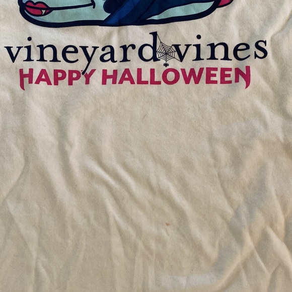 Vineyard Vines long sleeve tee 🎃👻 - Picture 4 of 4